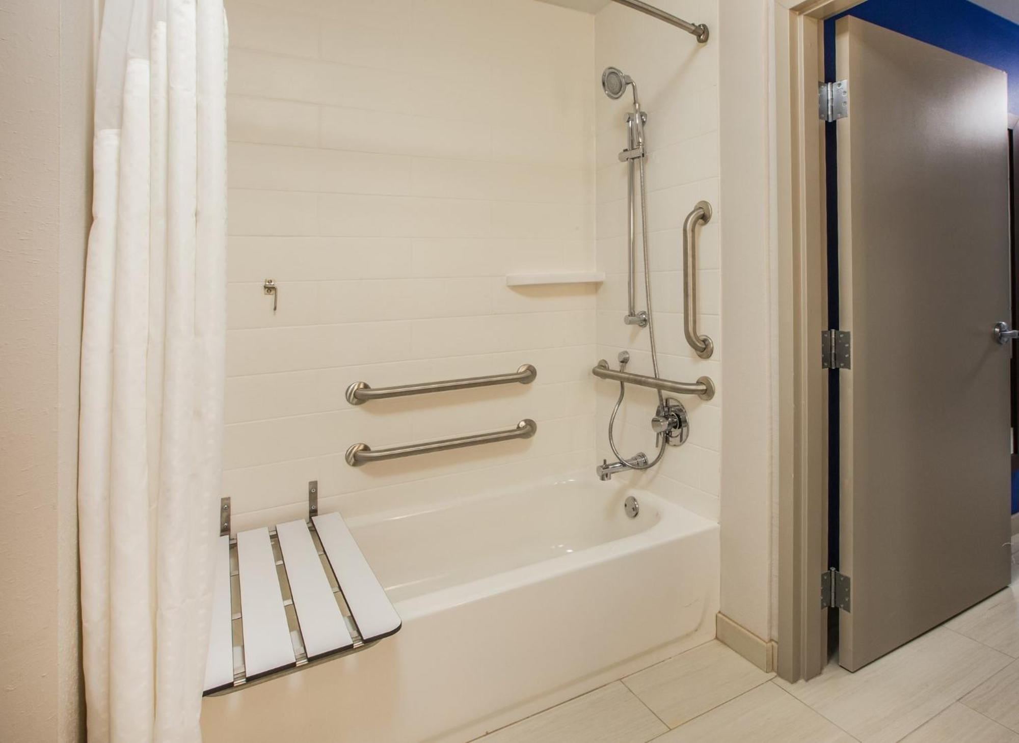 Holiday Inn Express & Suites Chicago - Oak Forest By Ihg Εξωτερικό φωτογραφία